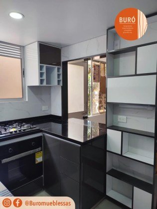 Cocina en U 2.4.jpg